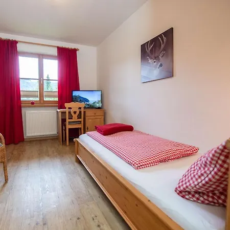 Gaestehaus Alpenhorst *
