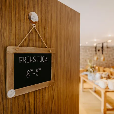 Gaestehaus Alpenhorst Bed and breakfast